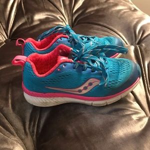 Girls Saucony Sneakers